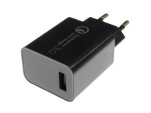 nabíječka XTAR-QC3 USB 5V, 9V, 12V 3A  rychlonabíjení 3.0 černá